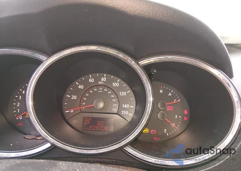 2011 Kia Sorento Lx z USA, uszkodzony, nr VIN 5XYKTCA12BG054986